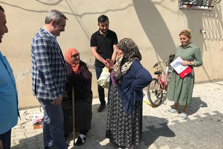 AK Parti İl Başkanı Beykoz’da üye taraması yaptı 3 bayram senocak 3 m5HwJkGN4