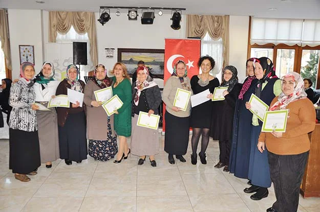 BEDES'in Anneleri çok mutlu 1 bedes 20 wDjMfIHssJ