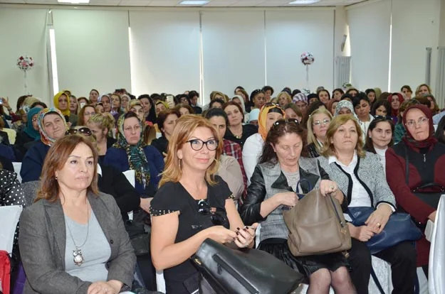 Ayşe Kulin Kadınlar Günü’nü Beykoz’da kutladı 5 bedes mesale 8 mart 23 4I2ciJn ju