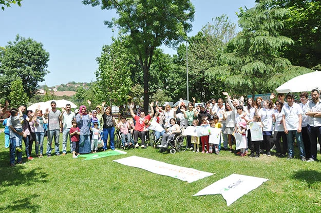 BEDES Beykoz'da çöp şenliği yaptı 2 bedes park etkinlik 35 DK4EBZRJNu