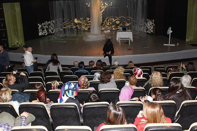 BEDES öğretmeye devam ediyor… 1 bedes tiyatro 13 YDSFvWl zX