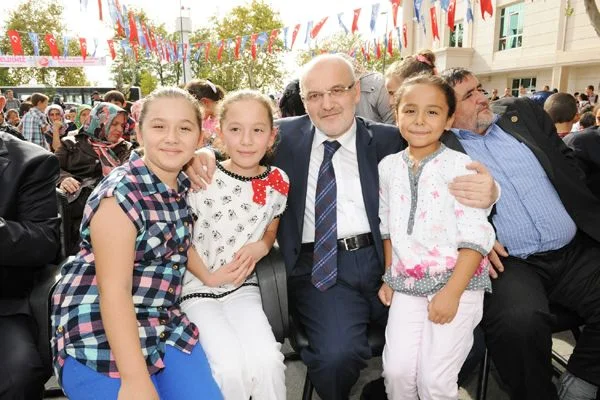 Belediye 500 çocuğa bisiklet verdi 1 bel bisiklet mans nH3yaNjEdE