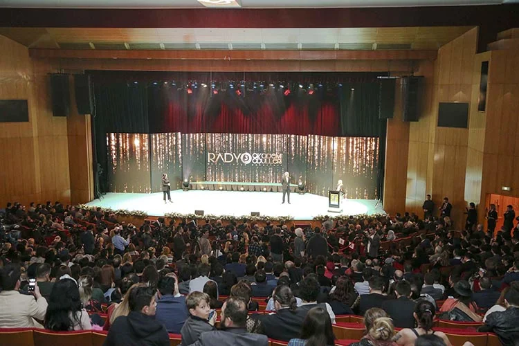 Türkiye’nin Beykoz’u konuştuğu gece… 6 bel radyo odul 21 n8r4AHmh5