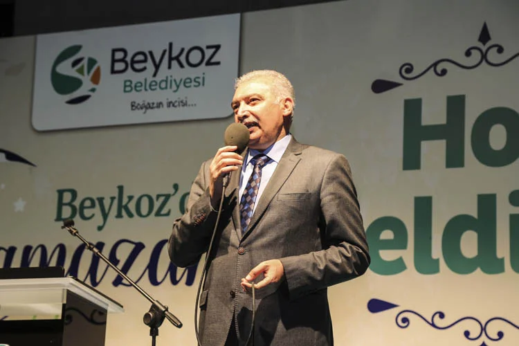 AK Parti'den Beykoz'da iftar karargahı 2 belediyemeydaniilkiftar201 ytYLPX Mv4