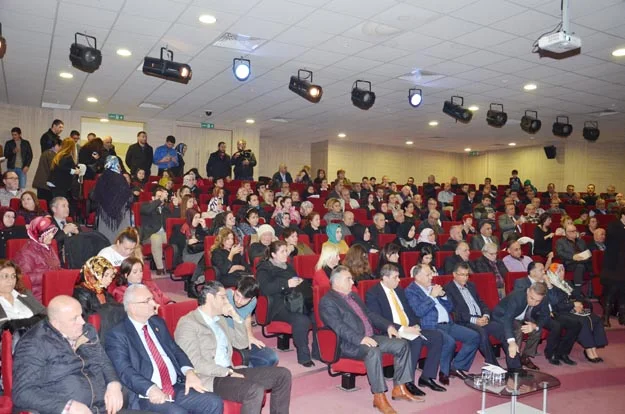 Duygu dolu şiirler Beykoz’u kenetledi 1 besinci siir aksami db 2 JXJm9iip9t