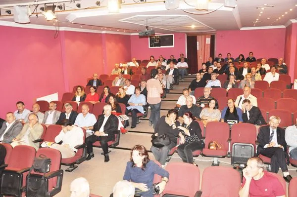 Beykoz Vakfı'nda Ortadoğlu tartışması 1 bey vak ortado MeeedEn2W5