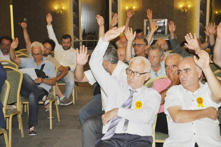 Kulüpten 1 buçuk milyon dolar alacağım var 2 beykoz kongre zeki ak kl8qFInf6S