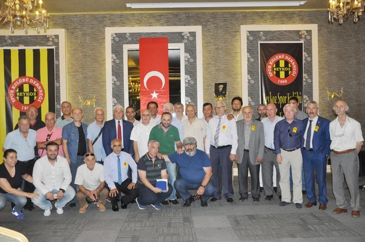 Kulüpten 1 buçuk milyon dolar alacağım var 4 beykoz kongre zeki aksu 1 Py47RlP9lj