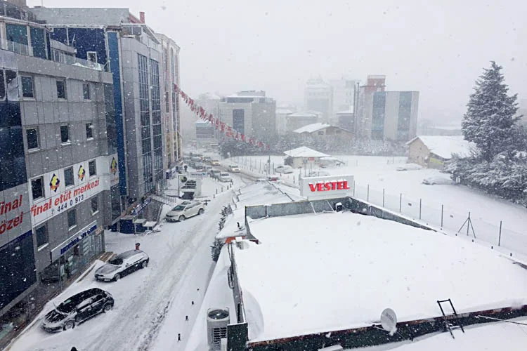 Beykoz'da kar kalınlığı 40 santimetreyi geçti 1 beykoz 40c pGbfMPg1TT