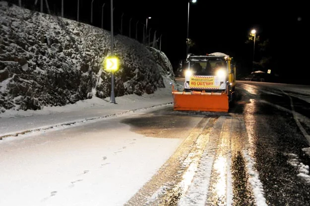Beykoz’da kar mesaisi 1 beykoz akom kar mesai 6 8czPlTsoeh