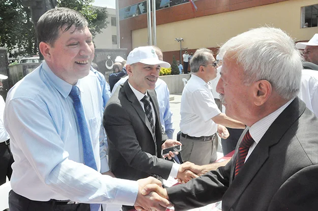 Beykoz'da Ramazan Bayramı... 6 beykoz belediye bayram 201 DH vRkLM6