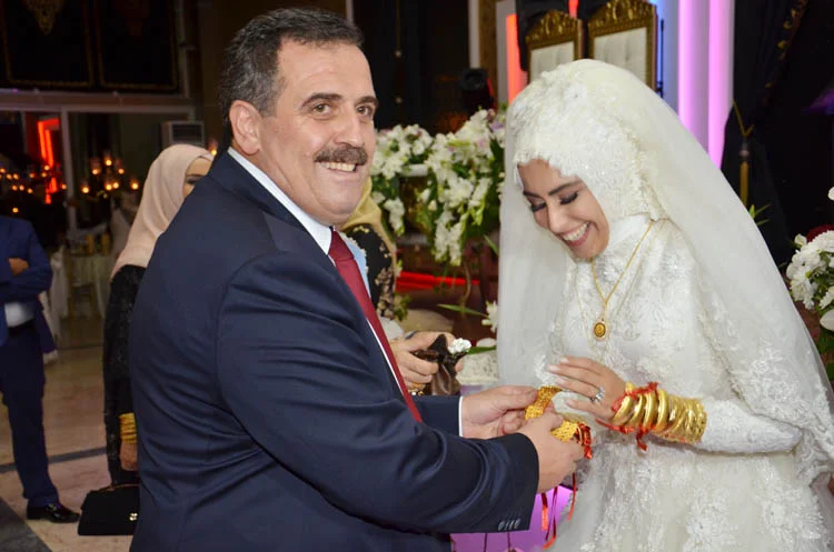 Beykoz’da bir düğün, herkes oradaydı! 7 beykoz da bir dugun 111 KyF3crgaA