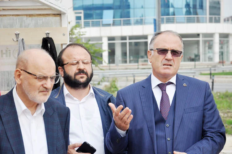 Beykoz’da sokakları ısıtacak stant açıldı 2 beykoz da sokaklari isitacak stant acildi 11 qYLEkzyq F