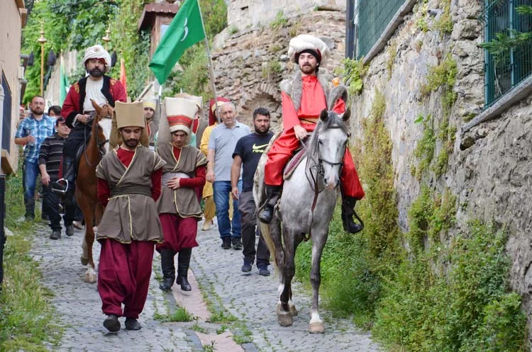 Fetih’in 563. Yılı Beykoz’da coşkuyla kutlandı 2 beykoz fetih 563 6