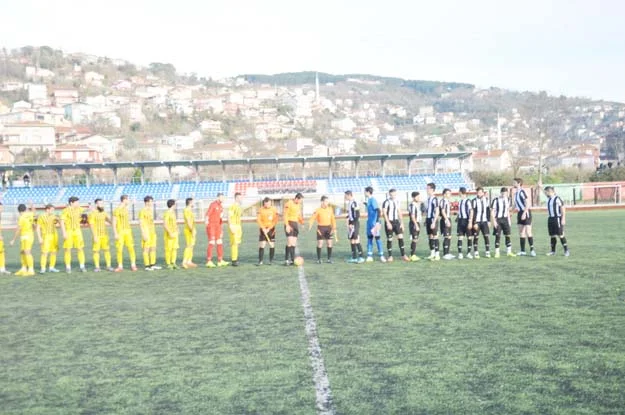 Beykoz, galibiyeti üç gollü… 1 beykoz galibi uc gollu 3 mL9GM2KkLb