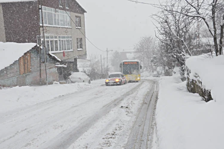 Beykoz halkı evlerinde esir kaldı 2 beykoz halki kar 4 PRCM9ZjtLq
