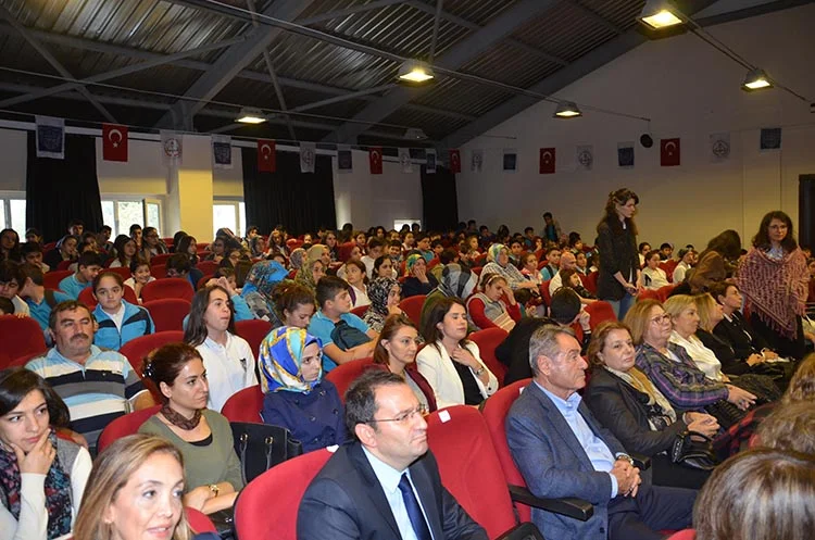 Beykoz Konakları Vakfı Ortaokulu’nda teşekkür töreni 5 beykoz konaklari vakfi ortaokulu 12 e5oYYUCbSu