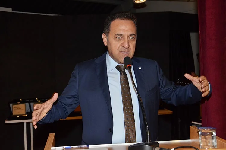 Beykoz Konakları Vakfı Ortaokulu’nda teşekkür töreni 7 beykoz konaklari vakfi ortaokulu 30 O0Vh0aD7sk