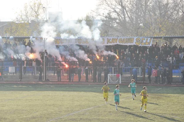 Beykoz 1908 taraftarıyla gol şov yaptı 2 beykoz kucuk galip 7 6fmCK7HbEQ