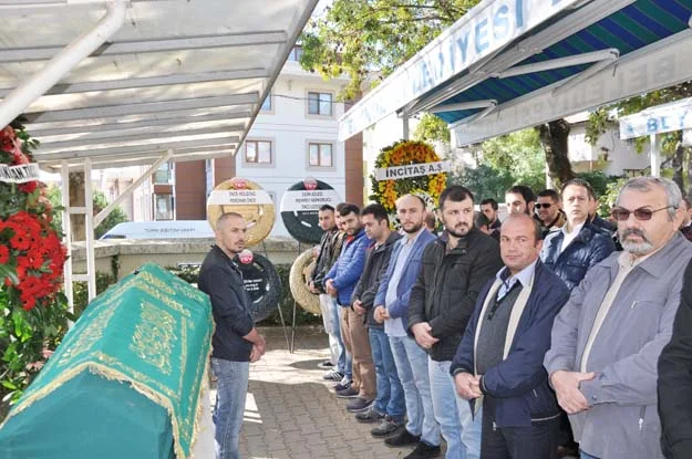 Beykoz'da mantar zehirlenmesi 2 can aldı 3 beykoz mantar zehir 15 PFKzaFTERa