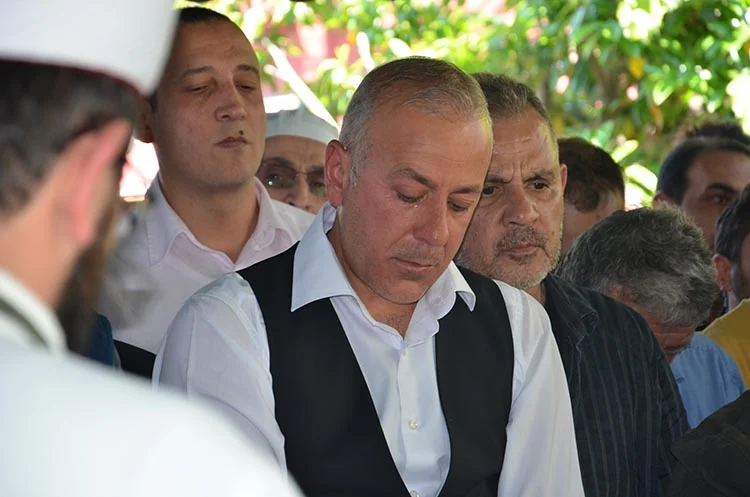 Beykoz Merkez Muhtarı Nalbantoğlu uğurlandı… 2 beykoz merkez muhtar cenaze 2 V9V6IG Pn5