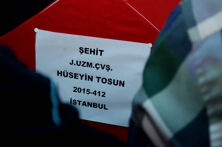 Beykoz şehidini toprağa verdi 3 beykoz sehidini topraga verdi 11 KWKPI 4N f