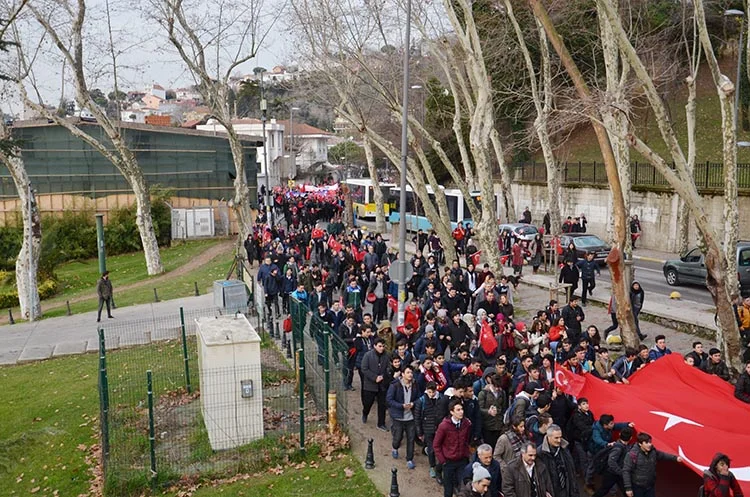 Beykoz, ‘Şehitler ölmez vatan bölünmez’ dedi 2 beykoz sehit yuruyus 7 Bp2Zep067o