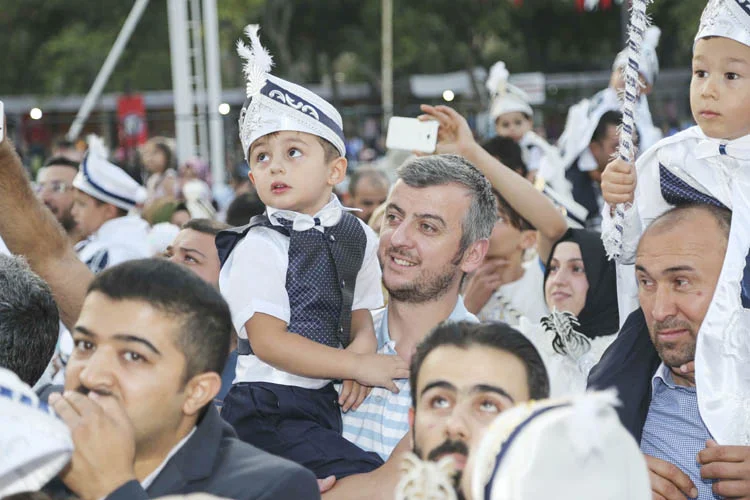 Beykoz'da, 645 çocuk sünnet oldu 1 beykoz sunnet soleni 8 FLqdCG9XBQ