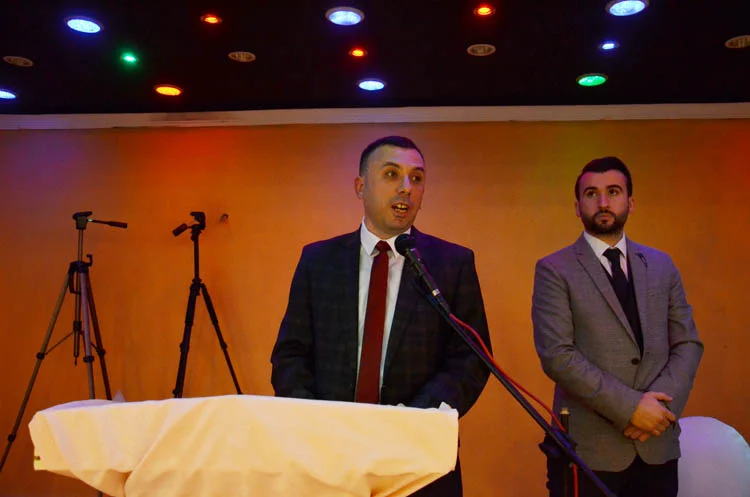 Beykoz'un bütün kesimleri Yenimahalle'de toplandı 3 beykoz un butun kesimleri yenimahallede toplandi 7 pAp2baRpeM