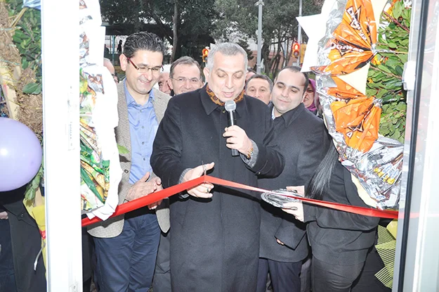 Beykoz Vitamin HD Eczanesi büyüyerek açıldı 2 beykoz vitamin jZCczJCPij