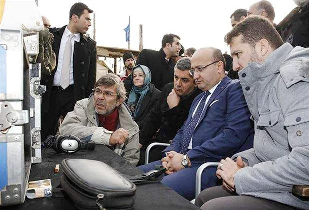 Başbakan Yardımcısı Akdoğan Beykoz’da dizi setinde 2 beykozbasbakanyarak rBBMzuJJKw