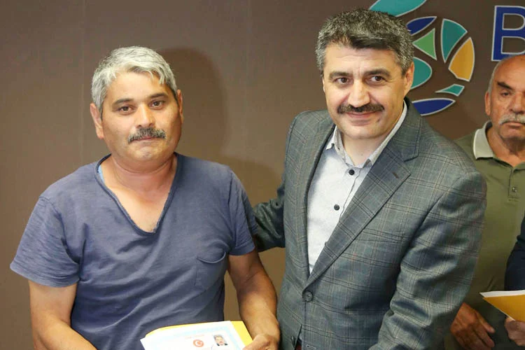 Beykoz'da 85 ailenin tapu sevinci 1 beykozda85ailnenintapusevinc ti OTMw3 d