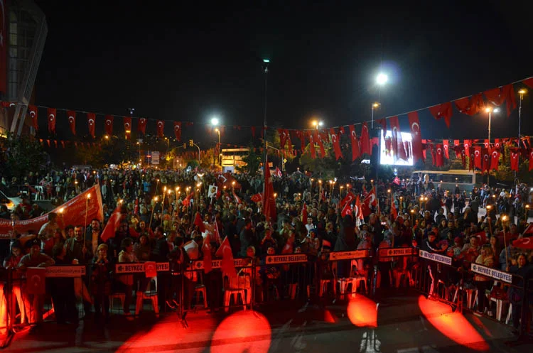 Beykoz'da Cumhuriyet Bayramı kortejle bitti 2 beykozda cumhuriyet bayrami kortejle bitti 16 V7eHd49w0y