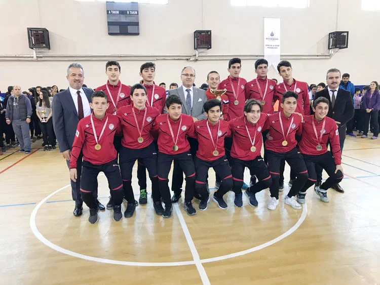 Beykoz FUTSAL Turnuvası'nda dereceye girenler belli oldu 1 beykozfutsalderec WykE J0v9w