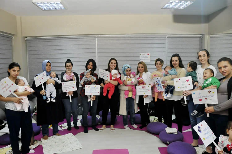 Beykoz Gebe Okulunda bebekler anneleriyle yoga yaptı 1 beykozgebeokulu 11 Ep9eCZtHOi