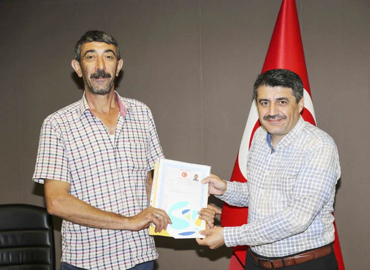 Beykoz’da tapu sevinci devam ediyor 1 beykoztapusevincidevamediyo BqVsYRWU2I