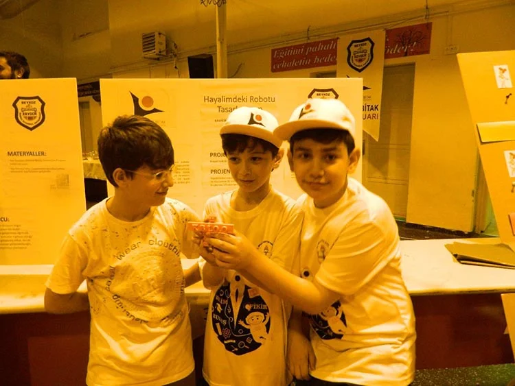 Beykoz’da TÜBİTAK Bilim Fuarı'na yoğun ilgi 2 bilim 4 Da482GPoOi