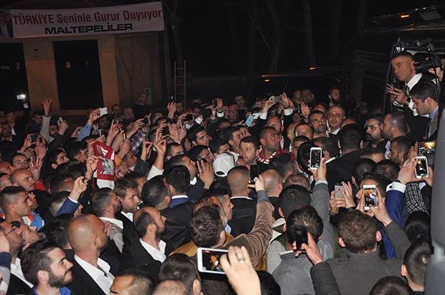 bir umuttur yasamak sedat peker