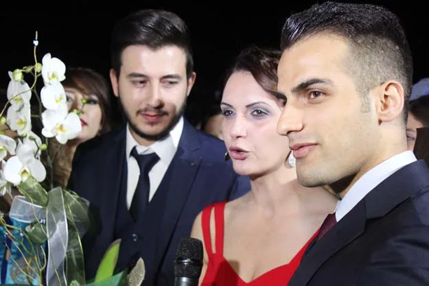 Mezuniyet coşkusunda da adres: Beykoz 1 biruni m db 3 ekWET2VDTU