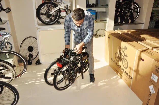 Bisikletini al, kaskını tak, gel... 1 bksl secili 7 TGEXgMDWVn