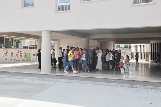 Borsa Ortaokul velileri toplanıyor! 2 borsa kavac yB0KjQlTyb