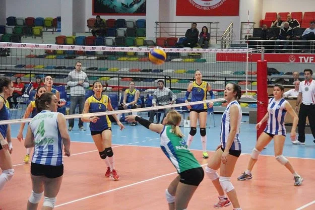 bursa beyk wgw8BoFDJ7