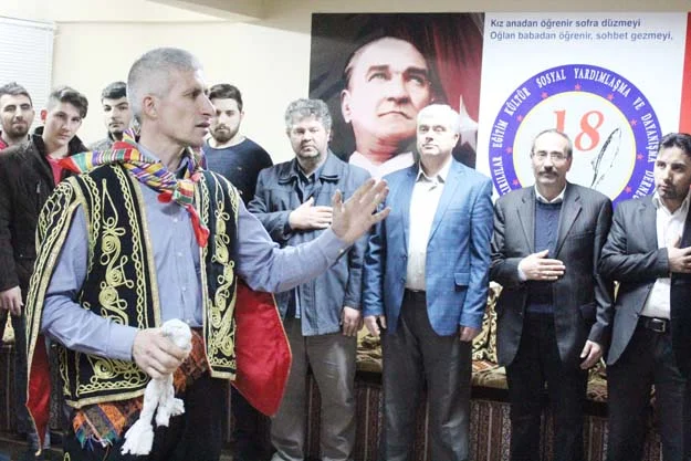 Çankırılılar, Yaren'de birleşti... 2 cankiri yaren meclis 2 pkrc7c04z