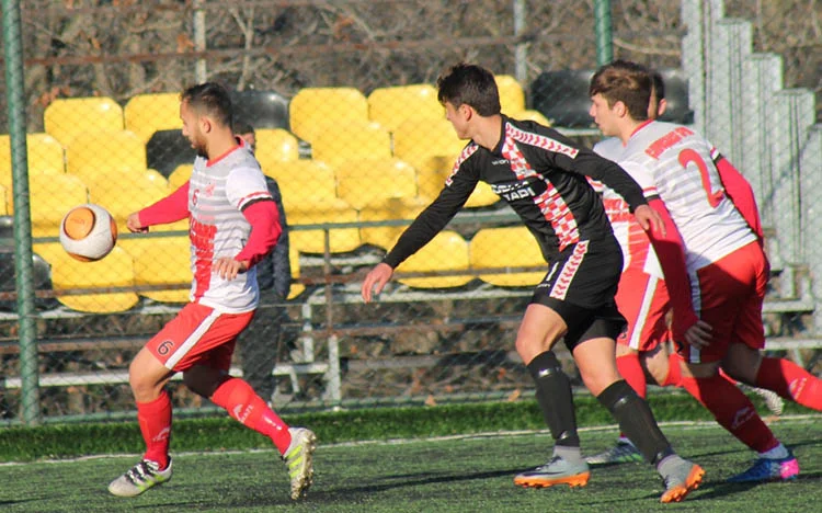 Çavuşbaşıspor zirve yarışında avantaj yakaladı 2 cavus gulsuyu 1 DMG0IsRHCo