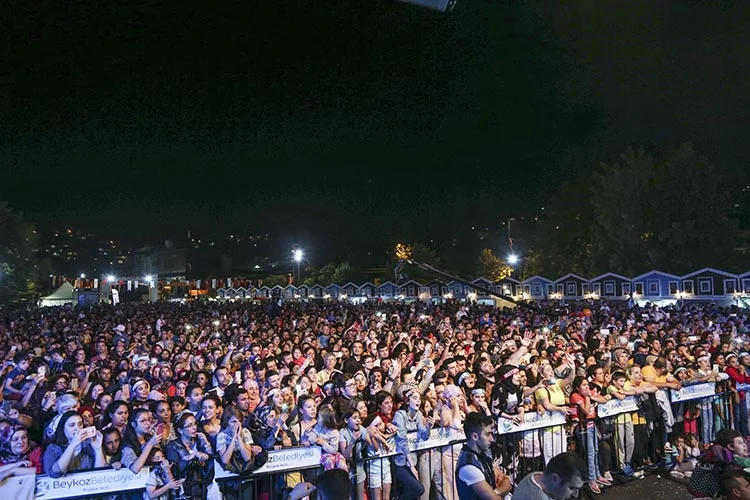 Mustafa Ceceli'den Beykoz’a Ramazan konseri 1 ceceli beykoz 201 dTaZeg8ojY