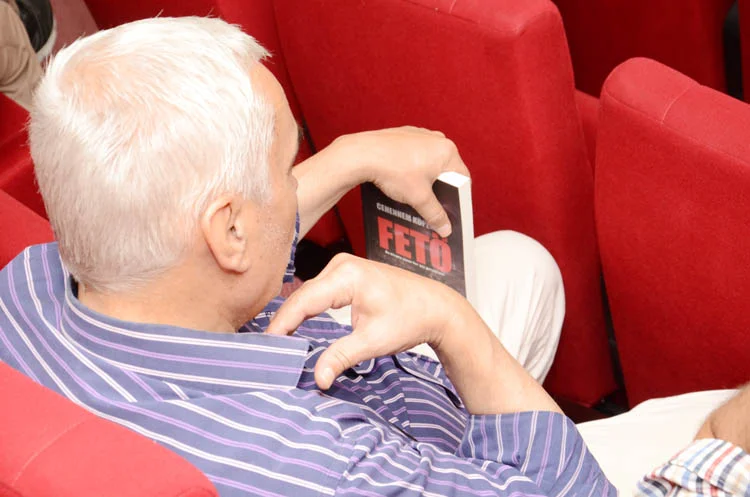 Gazeteci Cem Küçük 'FETÖ yapılanmasını' Beykoz'da anlattı 3 cemkucuk feto panel 6 3Hvc uwleh