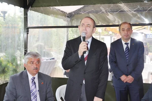 CHP Muhtarlarla 2B’yi tartıştı 2