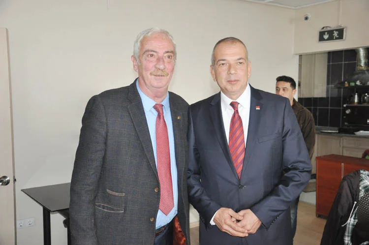 CHP Beykoz'da bir aday adayı daha 1 chp beykoz da bir aday adayi daha 2 lJ9rBnBwd7