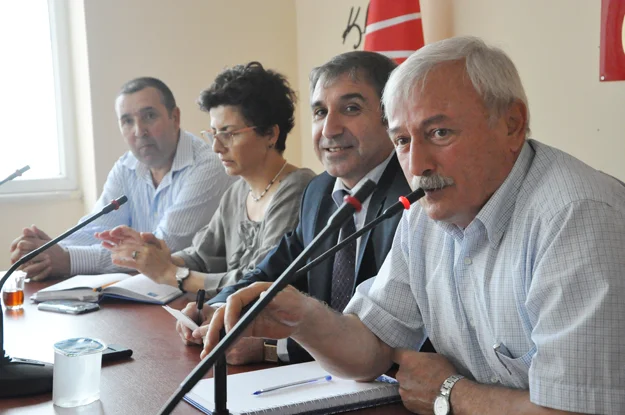 CHP’de toparlanma toplantılarına yoğun ilgi var 2 chp eylul 20 Fp1U49qCw7