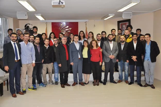 CHP Beykoz Gençleri Mert'e emanet! 5 chp genc tp